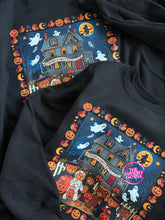Load image into Gallery viewer, TRICK OR TREAT BEARS CREWNECK