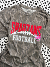 Load image into Gallery viewer, SPARTANS FOOTBALL ARCHED CAMO TEE