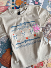 Load image into Gallery viewer, BLUE RIBBON GEESE TEE