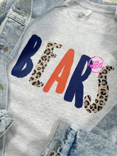 Load image into Gallery viewer, BEARS LEOPARD STAMP TEE