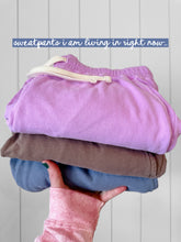 Load image into Gallery viewer, SALE! CC BRAND LIGHTWEIGHT SWEATPANTS
