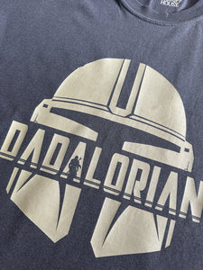 DADALORIAN TEE