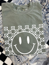 Load image into Gallery viewer, CHECKERBOARD DAISY SMILE TEE
