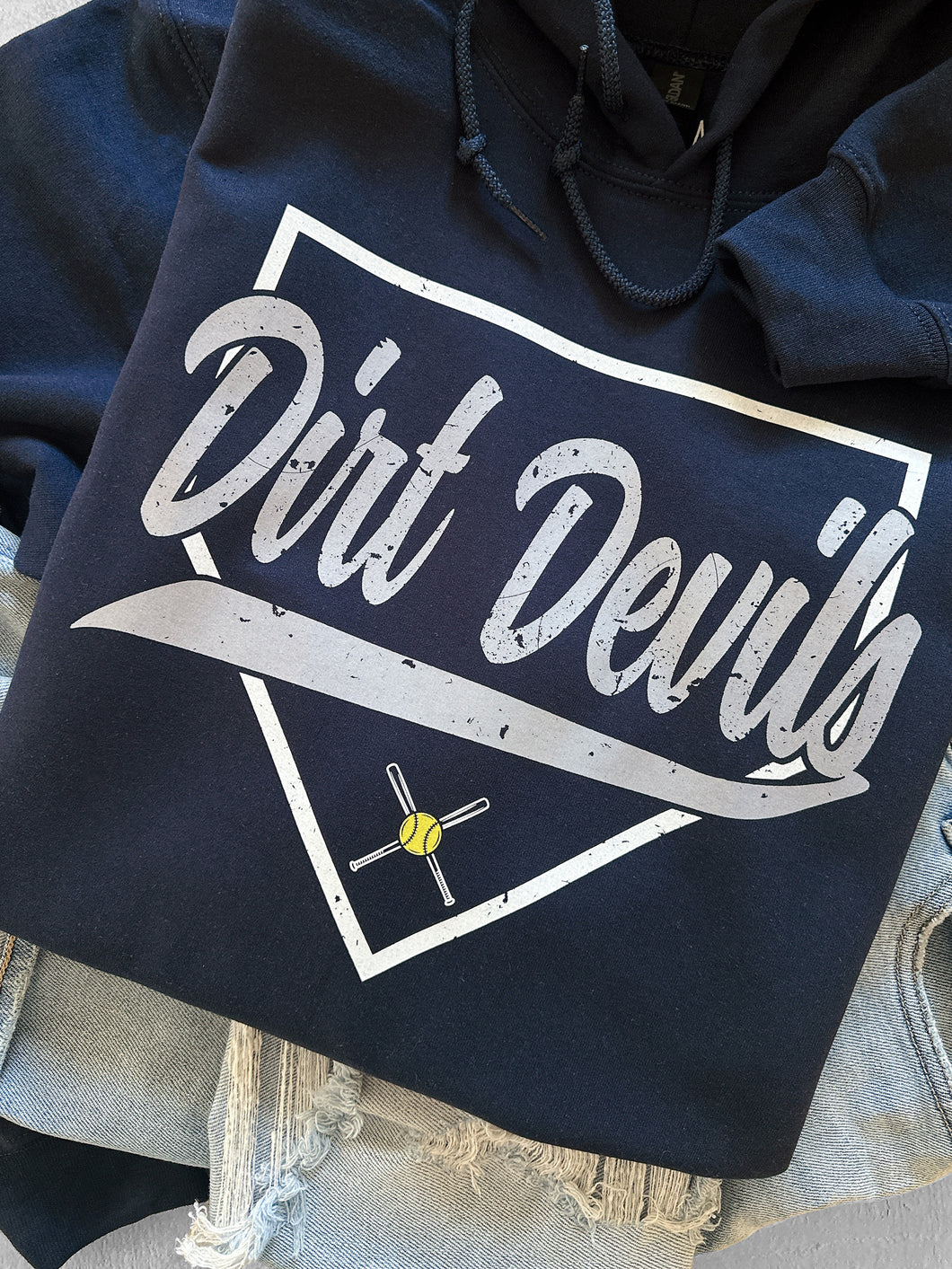 DIRT DEVILS VINTAGE PLATE HOODIE