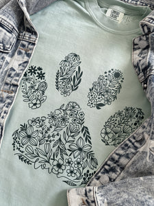 FLORAL PAW PRINT TEE