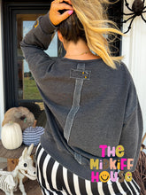Load image into Gallery viewer, PRE-ORDER – NEW! GHOST IN BLOOM PULLOVER (EXP IN-STOCK EARLY SEP)
