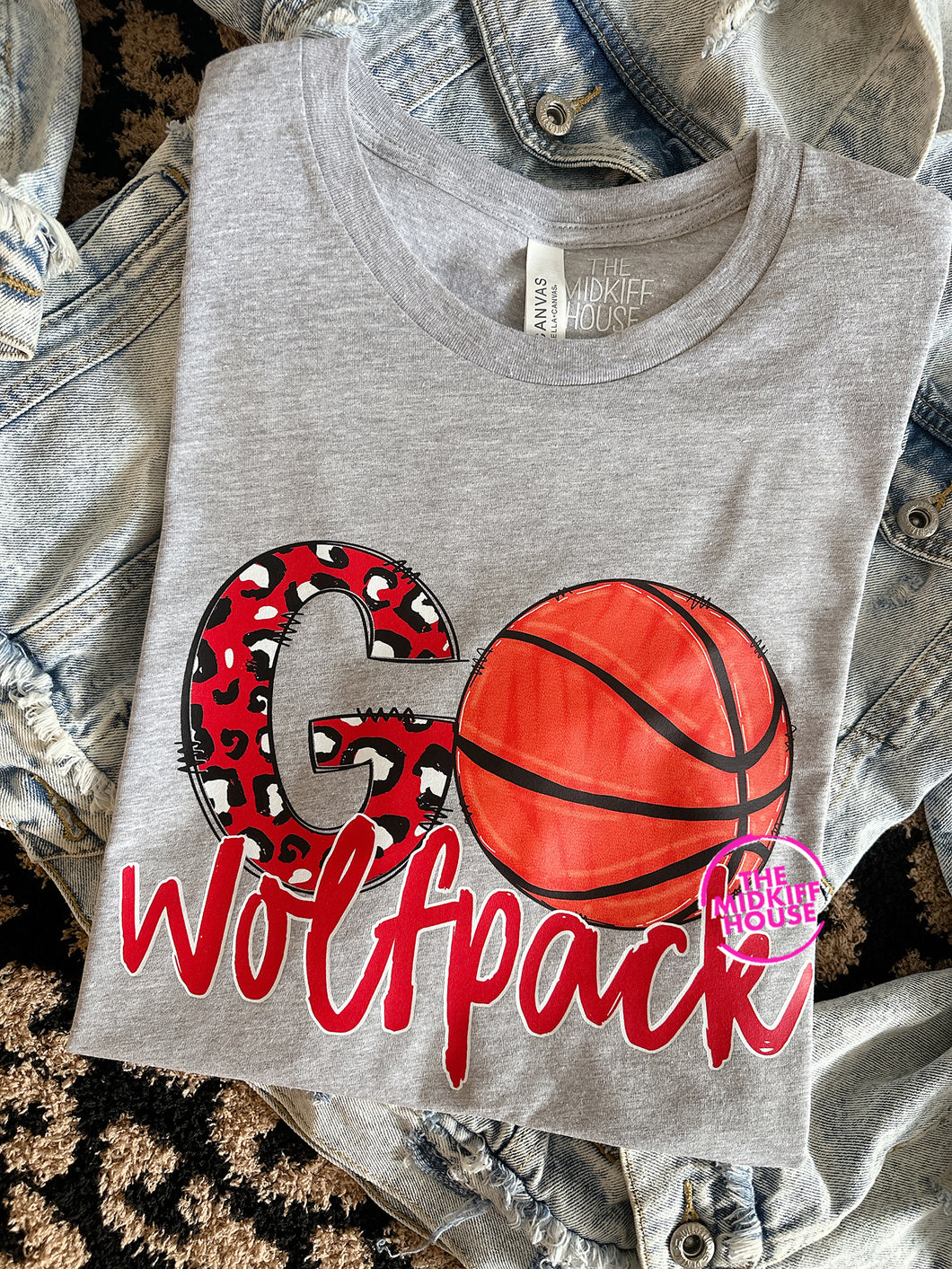 GO WOLFPACK BASKETBALL TEE
