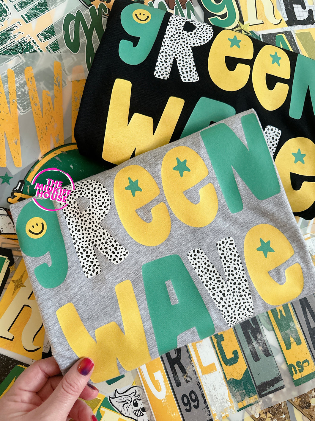 GREEN WAVE LITTLE CUTIE TEE