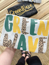 Load image into Gallery viewer, GREEN WAVE LEOPARD STAMP TEE

