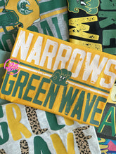 Load image into Gallery viewer, SALE! GREEN WAVE RETRO BLOCK TEE
