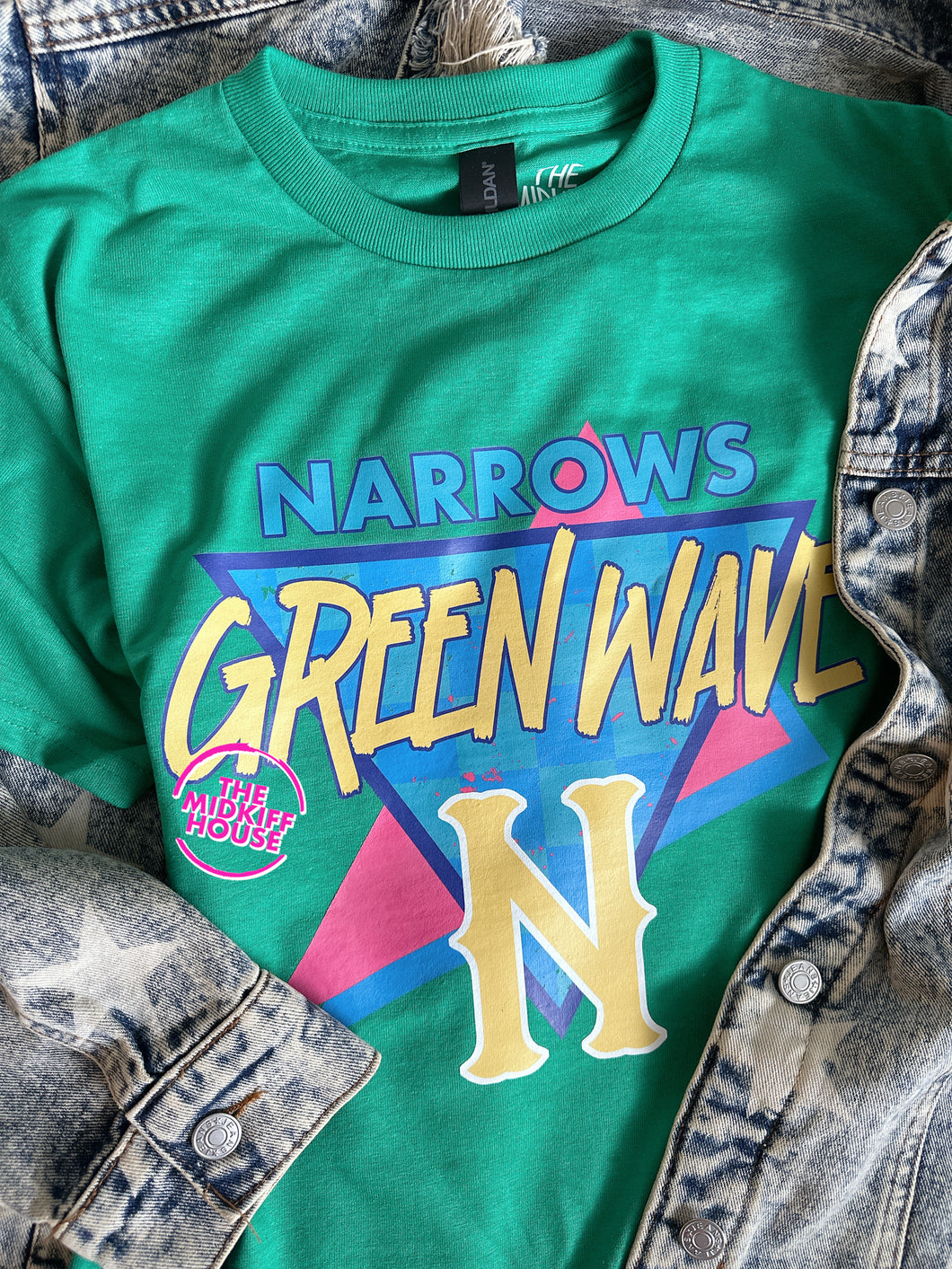 RETRO FUN GREEN WAVE TEE