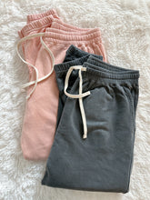 Load image into Gallery viewer, SALE! CC BRAND LIGHTWEIGHT SWEATPANTS
