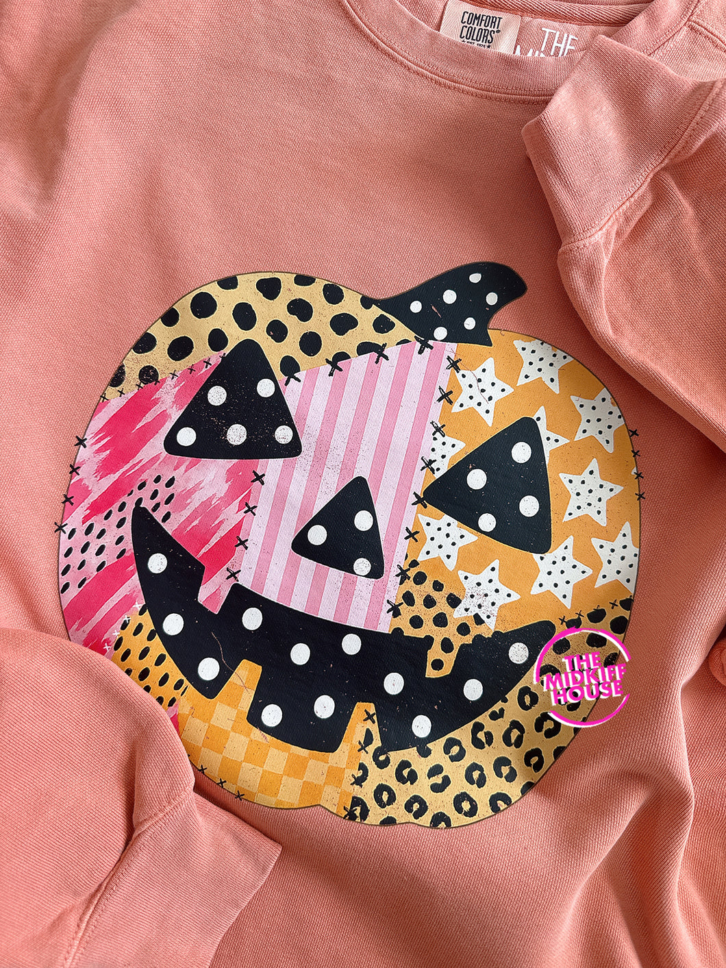 FAUX PATCHWORK PUMPKIN CREWNECK