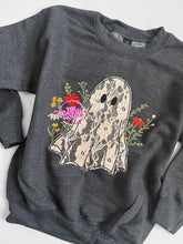 Load image into Gallery viewer, GHOSTIE FAUX LACE CREWNECK
