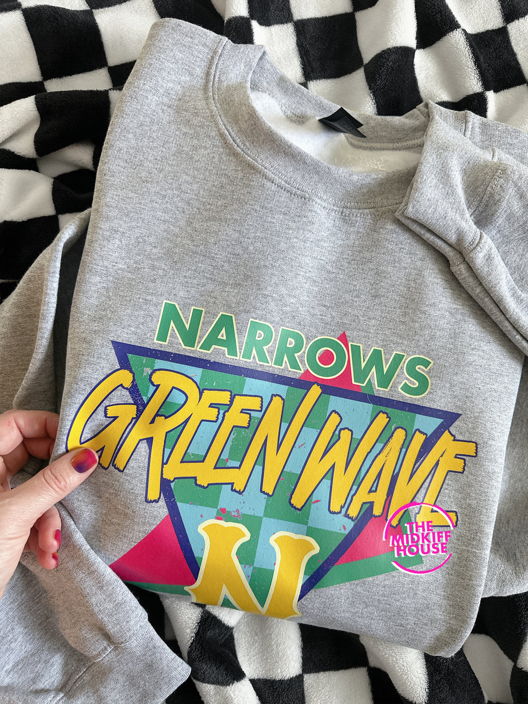 RETRO FUN GREEN WAVE CREWNECK
