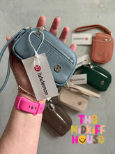 Load image into Gallery viewer, LUXE-INSPIRED MINI WRISTLET
