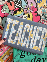 Load image into Gallery viewer, TEACHER BOLD DAISY TEE
