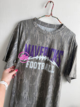 Load image into Gallery viewer, MAVERICKS FOOTBALL ARCHED CAMO TEE
