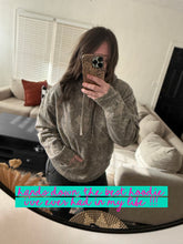 Load image into Gallery viewer, THE BEST CAMO HOODIE
