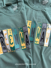 Load image into Gallery viewer, GREEN WAVE LICENSE PLATE TEE

