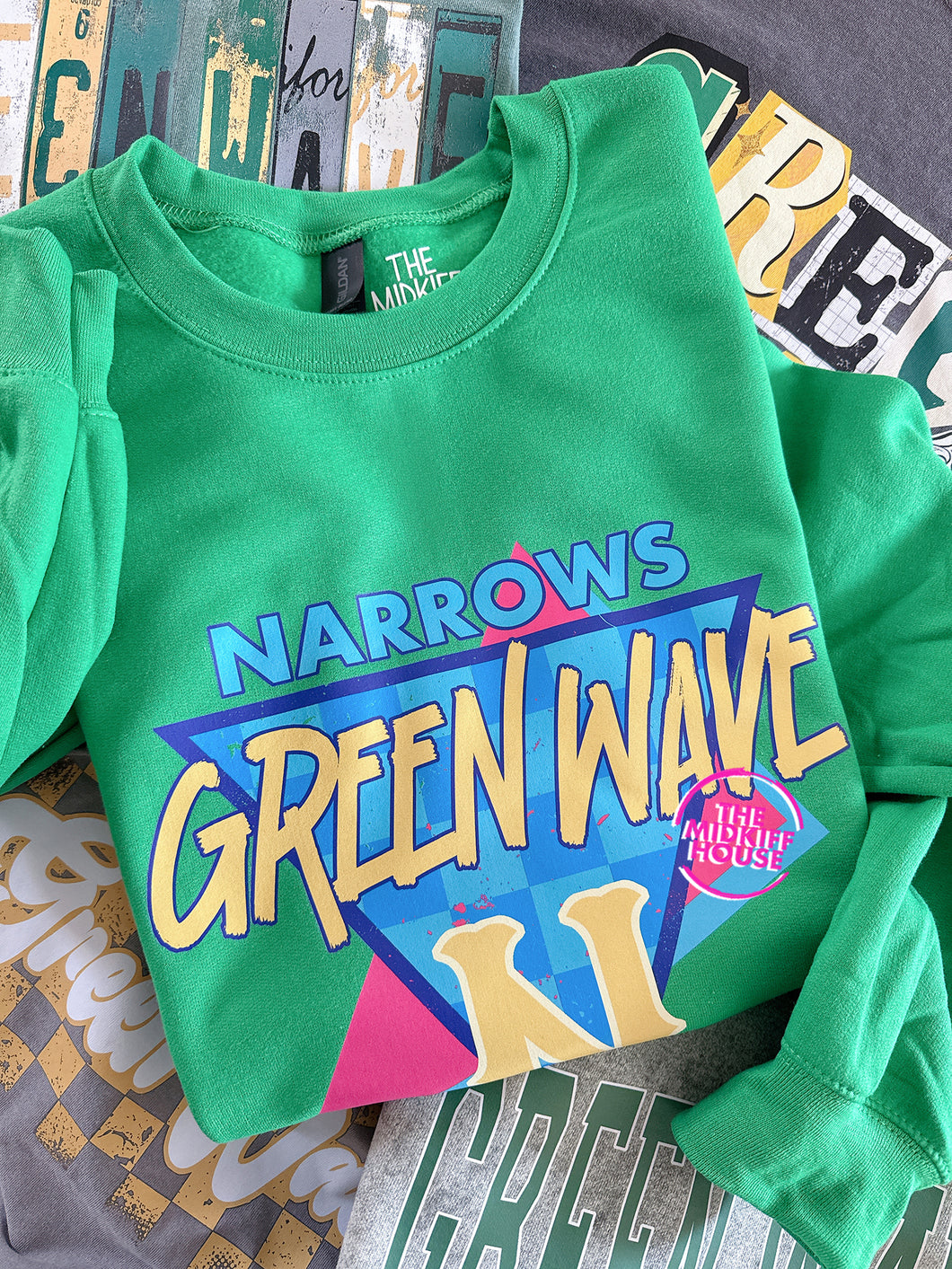 RETRO FUN GREEN WAVE CREWNECK