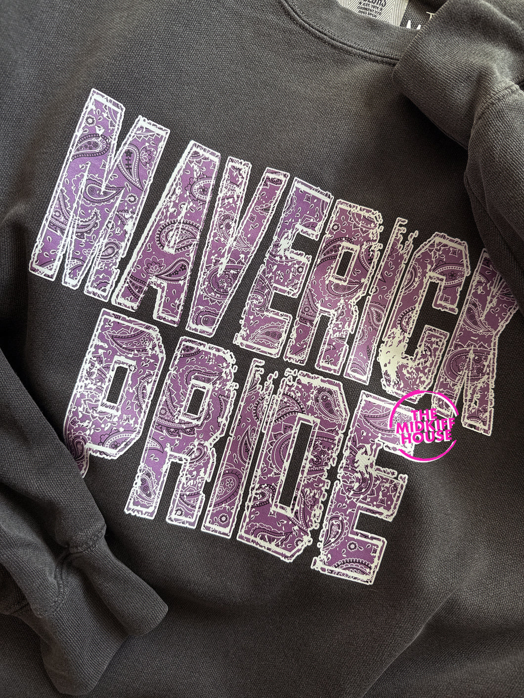 MAVERICK PRIDE CREWNECK