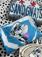 Load image into Gallery viewer, SAND GNATS BRUSHED PLATE TEE
