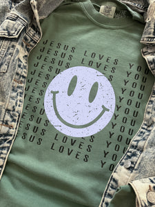 JESUS LOVES YOU SMILE TEE