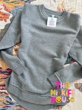 Load image into Gallery viewer, THE BEST TUNIC CREWNECK
