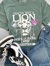 Load image into Gallery viewer, LION INSIDE TEE
