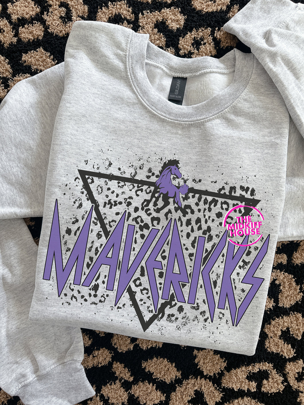 MAVERICKS LEPPARD ROCK CREWNECK