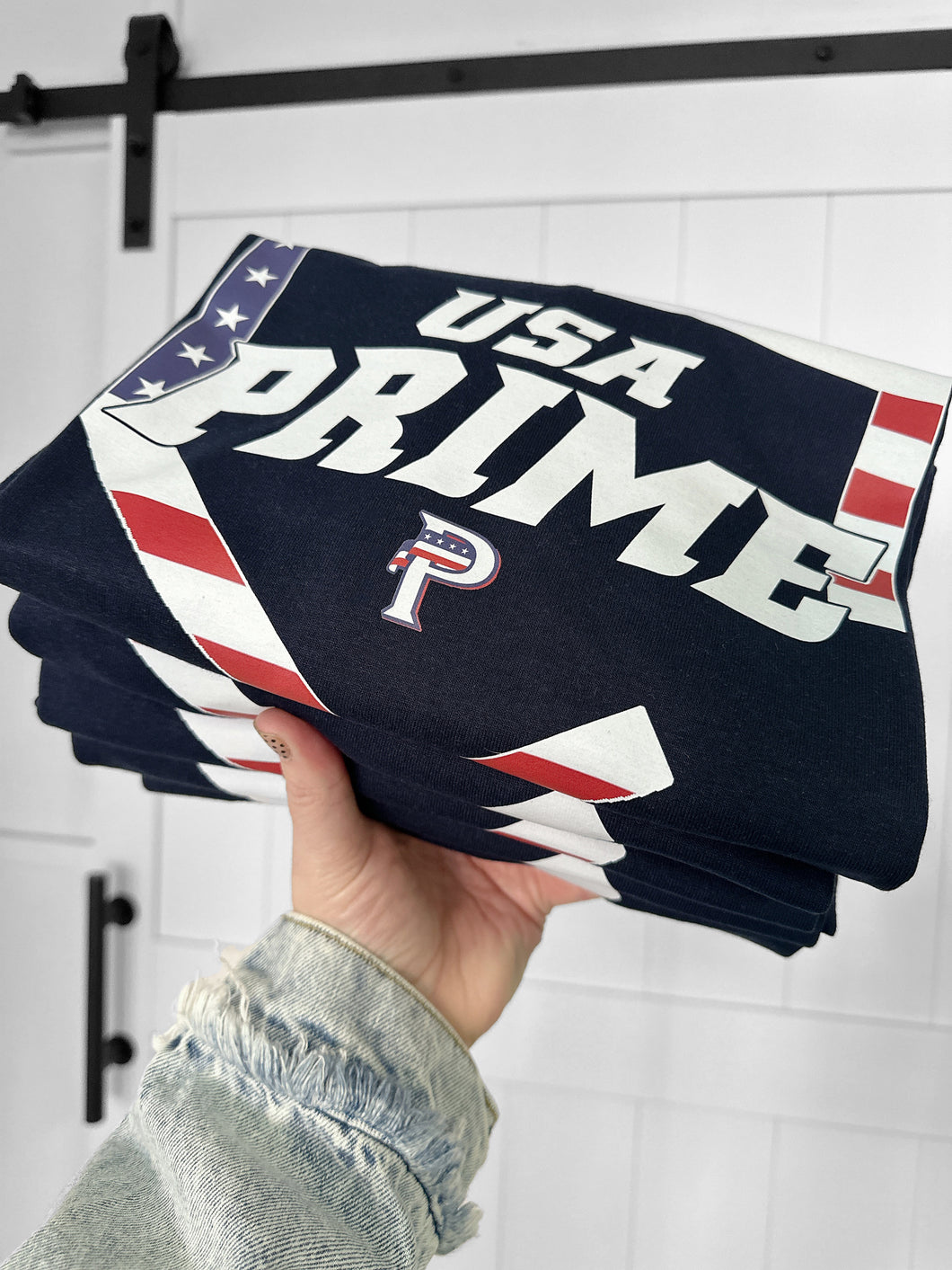 PRIME PLATE LOGO TEE