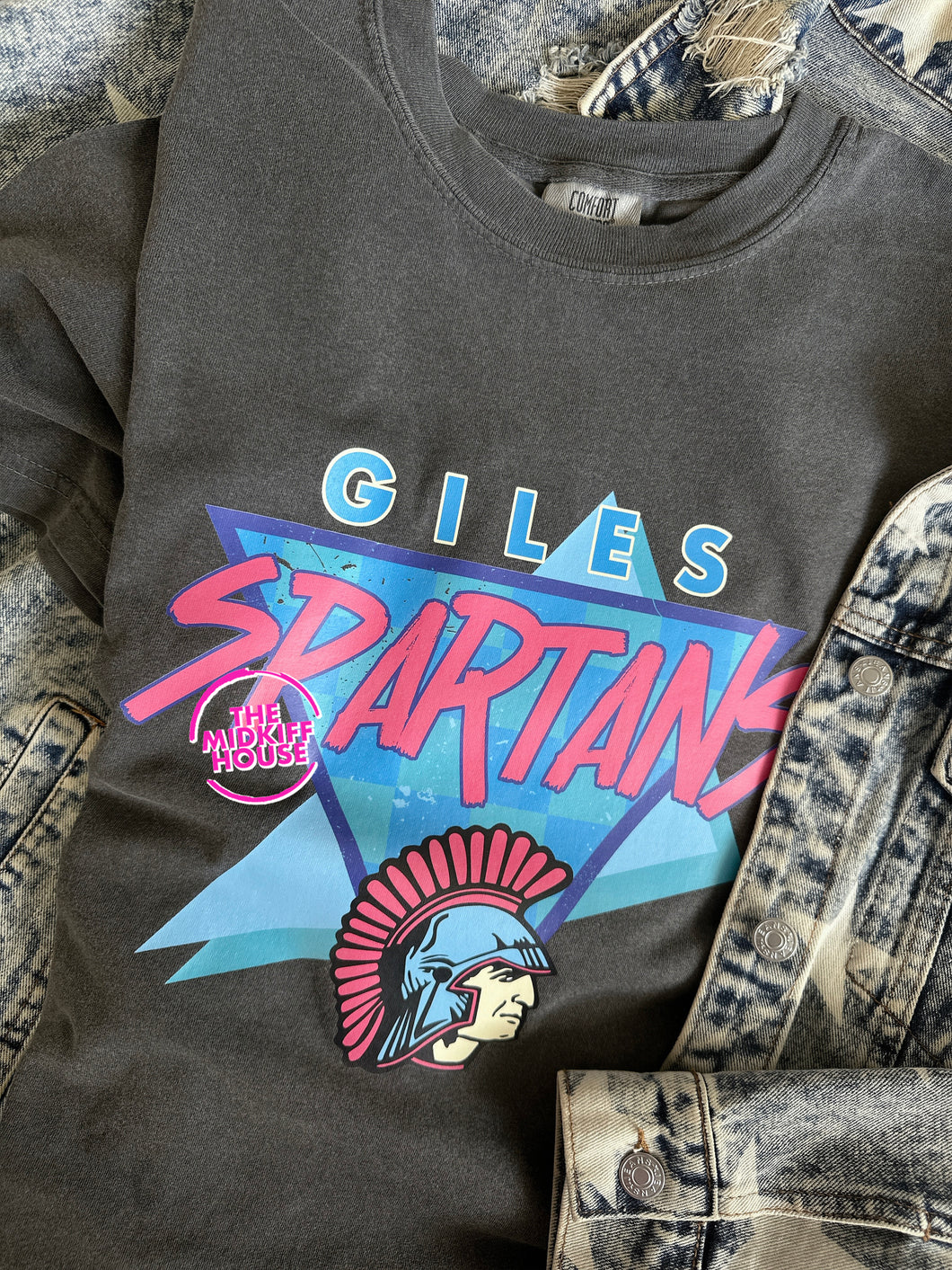 RETRO FUN SPARTANS TEE